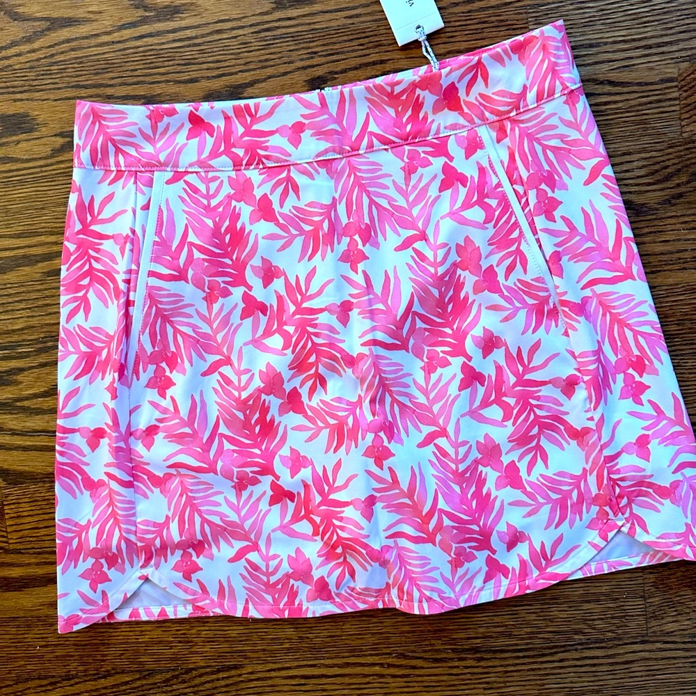 NEW $108 Vineyard VINES Performance Skort Floral Athletic NWT.